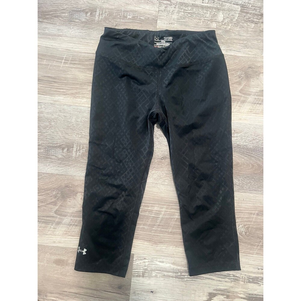 Under Armour Black Crop Leggings size XS Fitted